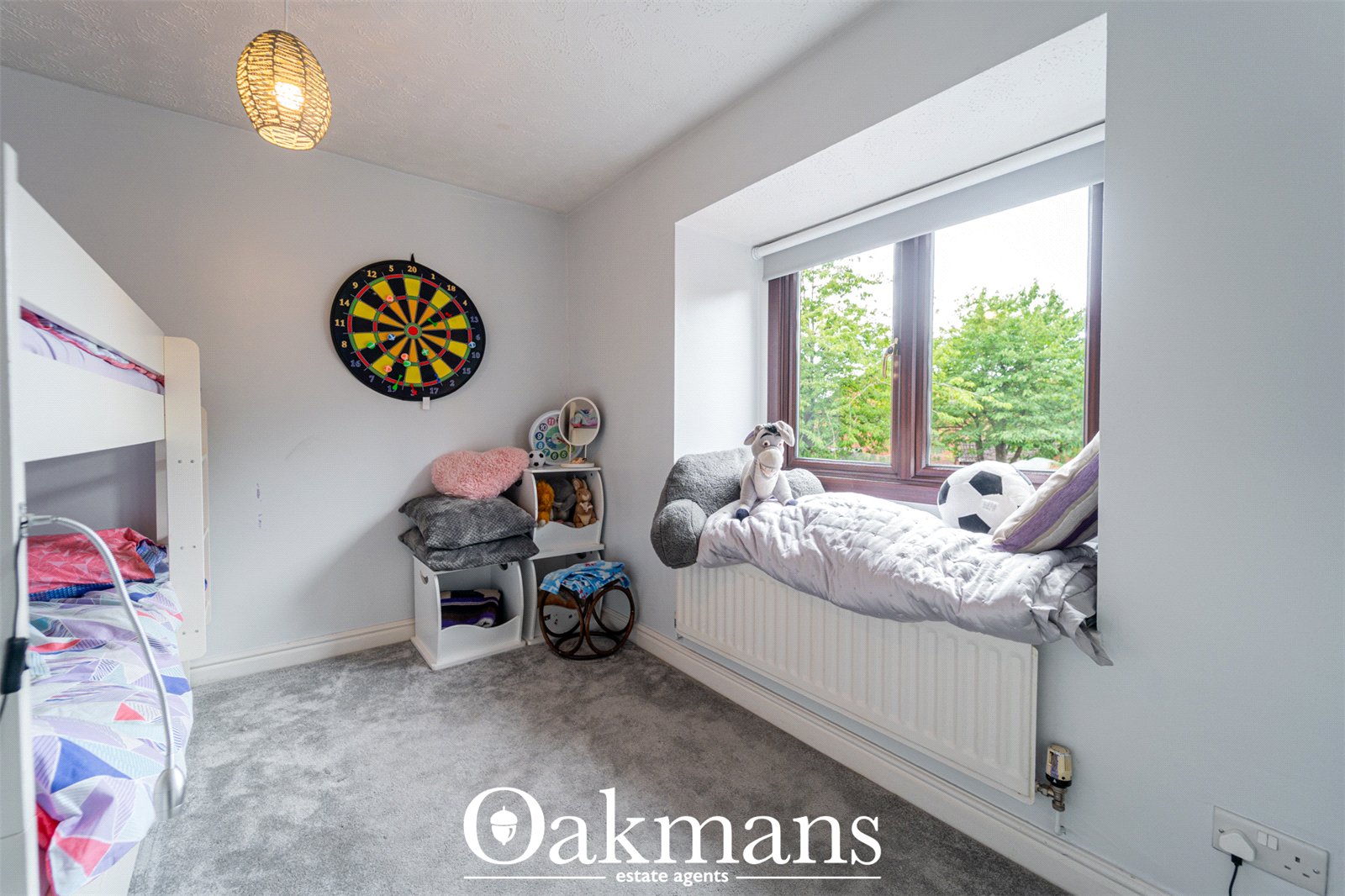 Inett Way, Droitwich, WR9