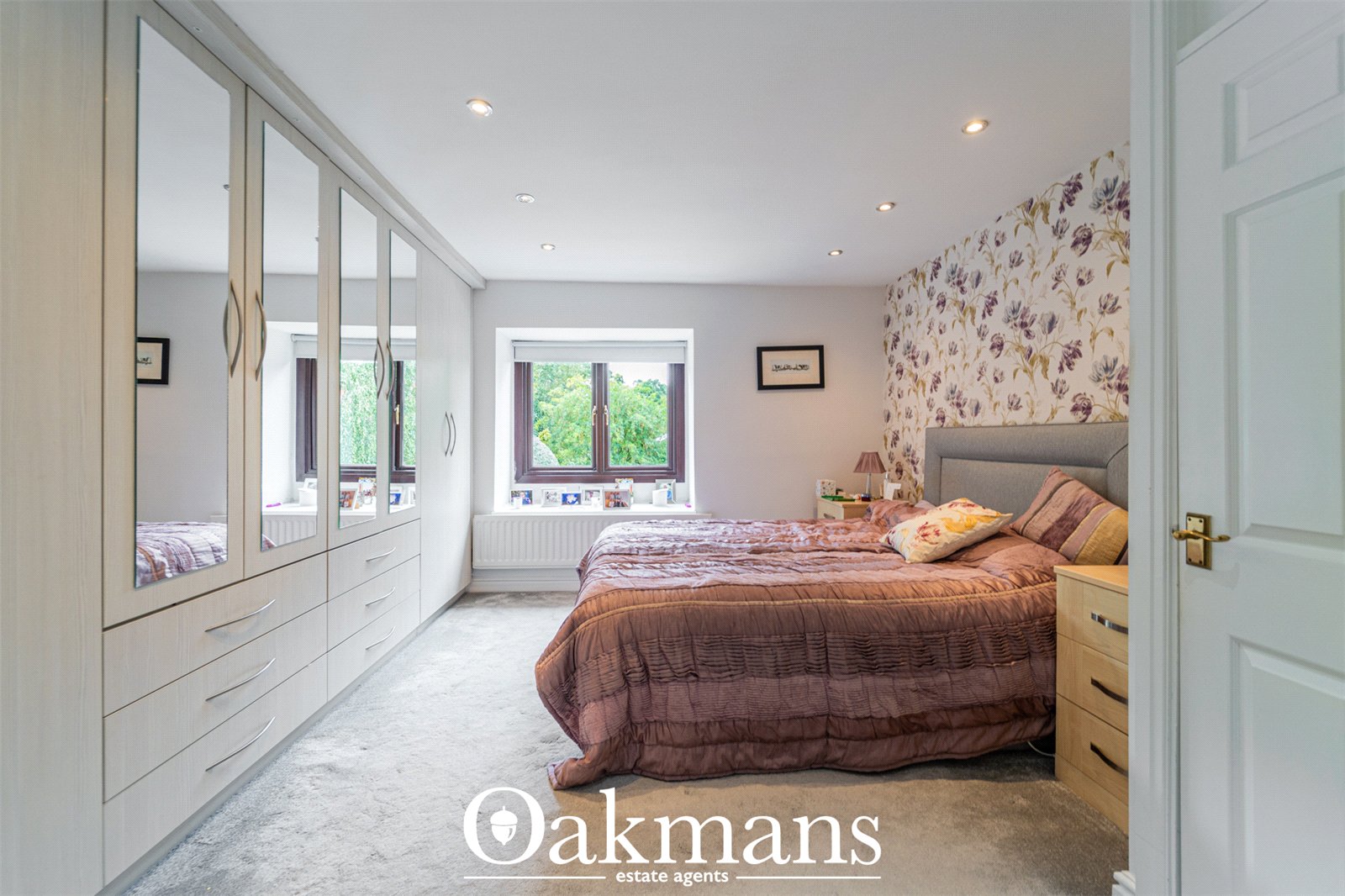 Inett Way, Droitwich, WR9