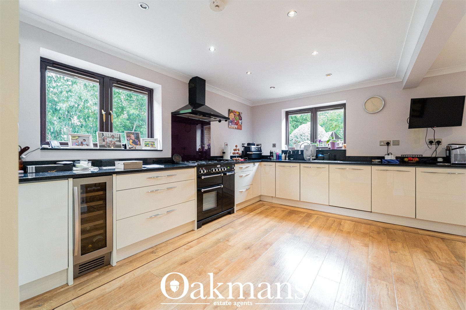 Inett Way, Droitwich, WR9