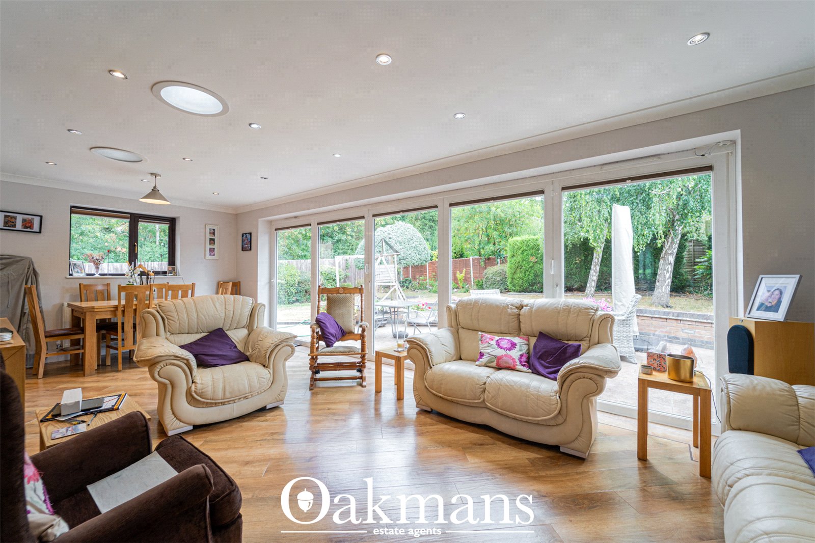 Inett Way, Droitwich, WR9