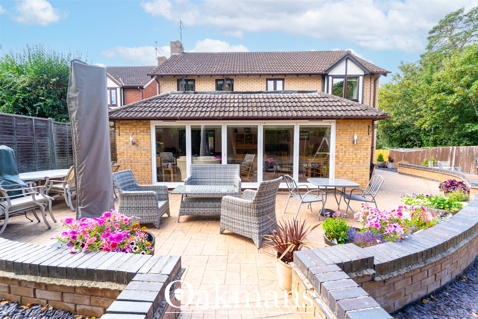 Inett Way, Droitwich, WR9