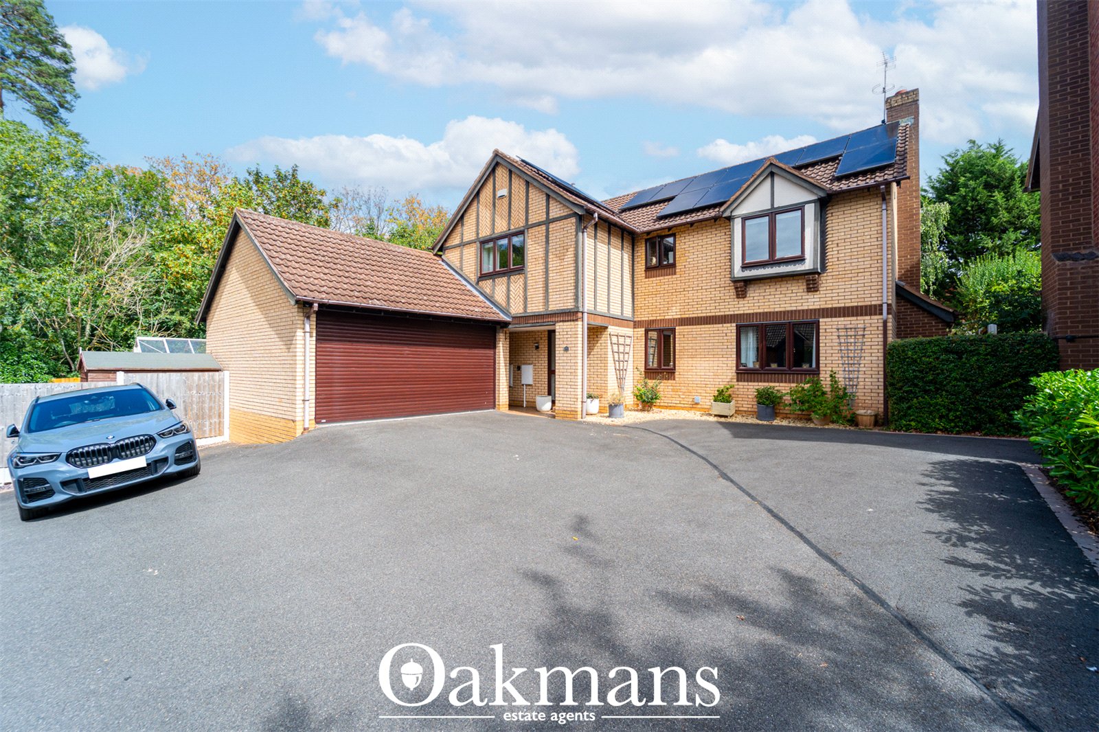 Inett Way, Droitwich, WR9