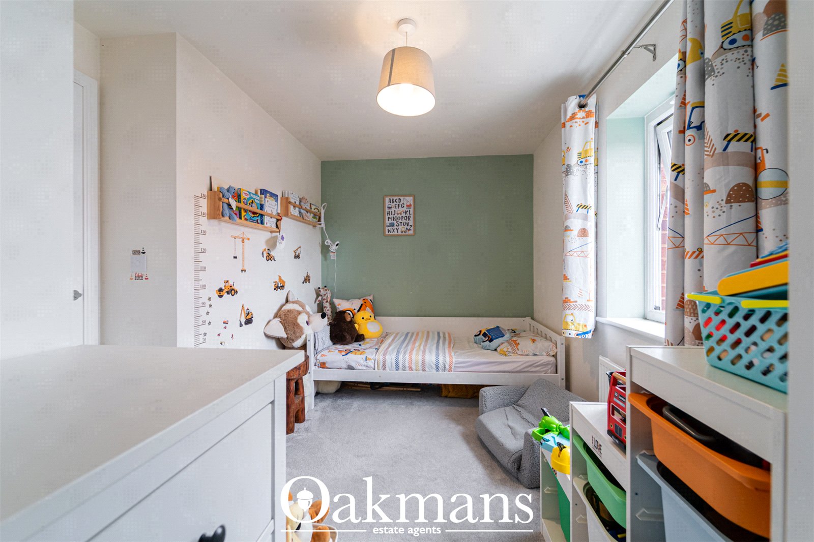 Saltpan Close, Bromsgrove, B60
