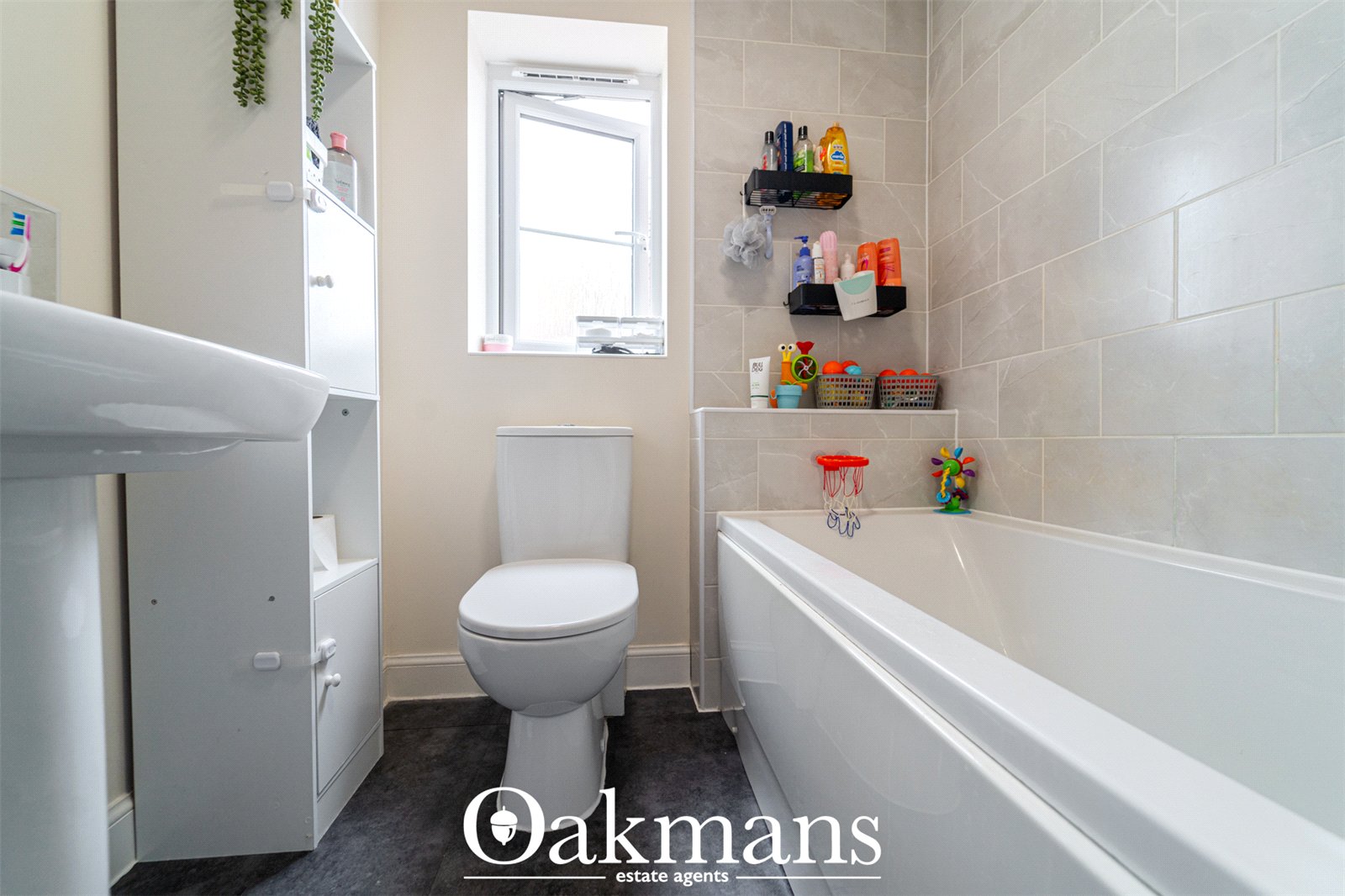 Saltpan Close, Bromsgrove, B60