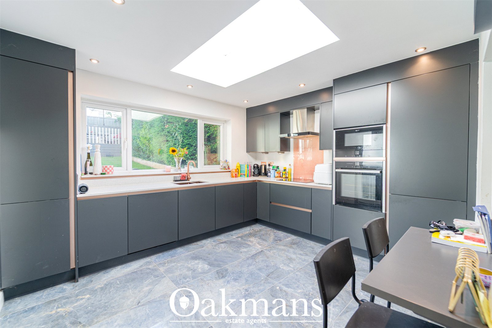 Elm Croft, Oldbury, B68