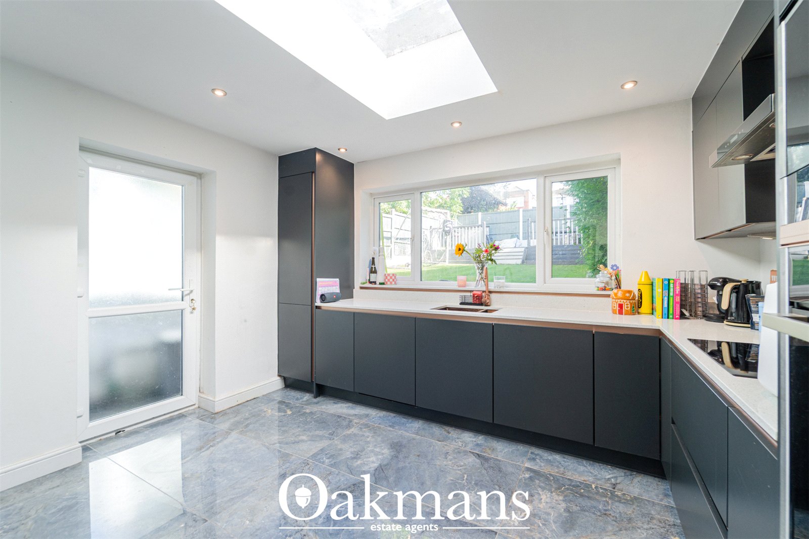 Elm Croft, Oldbury, B68