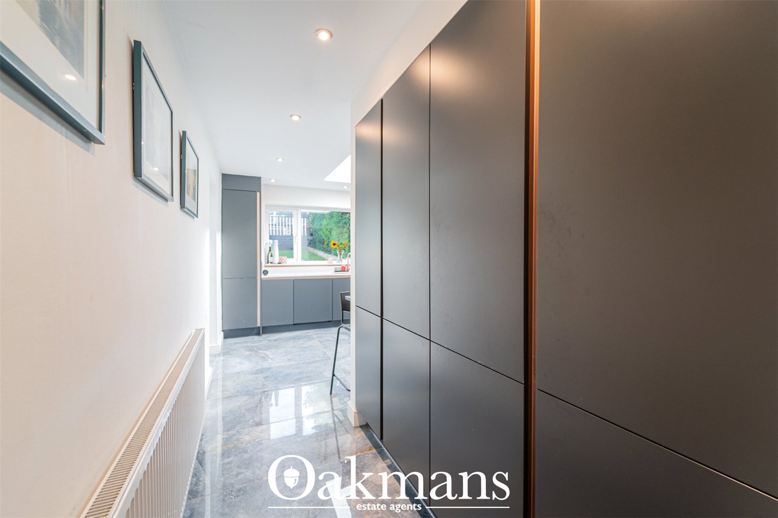 Elm Croft, Oldbury, B68