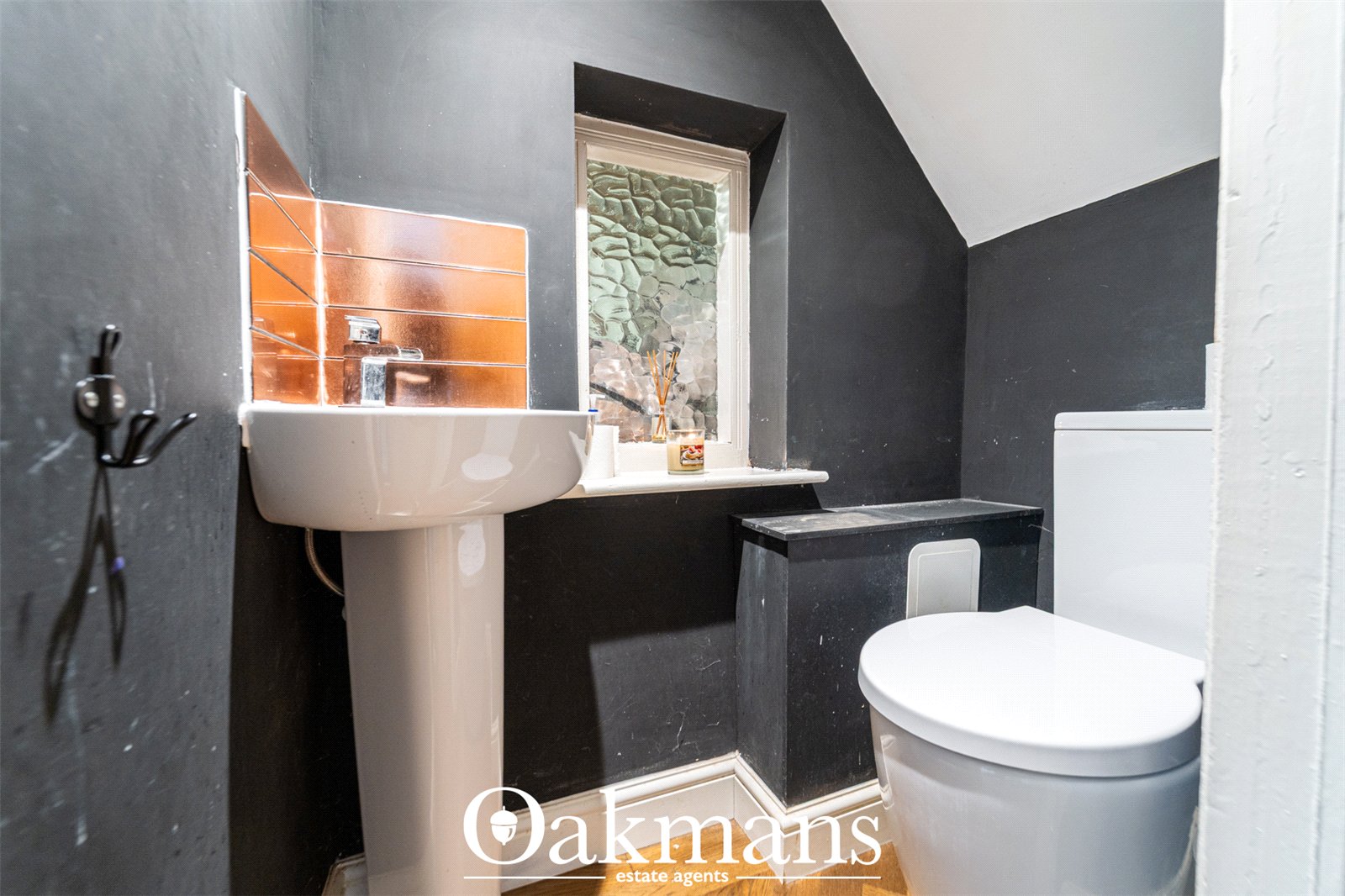 Elm Croft, Oldbury, B68