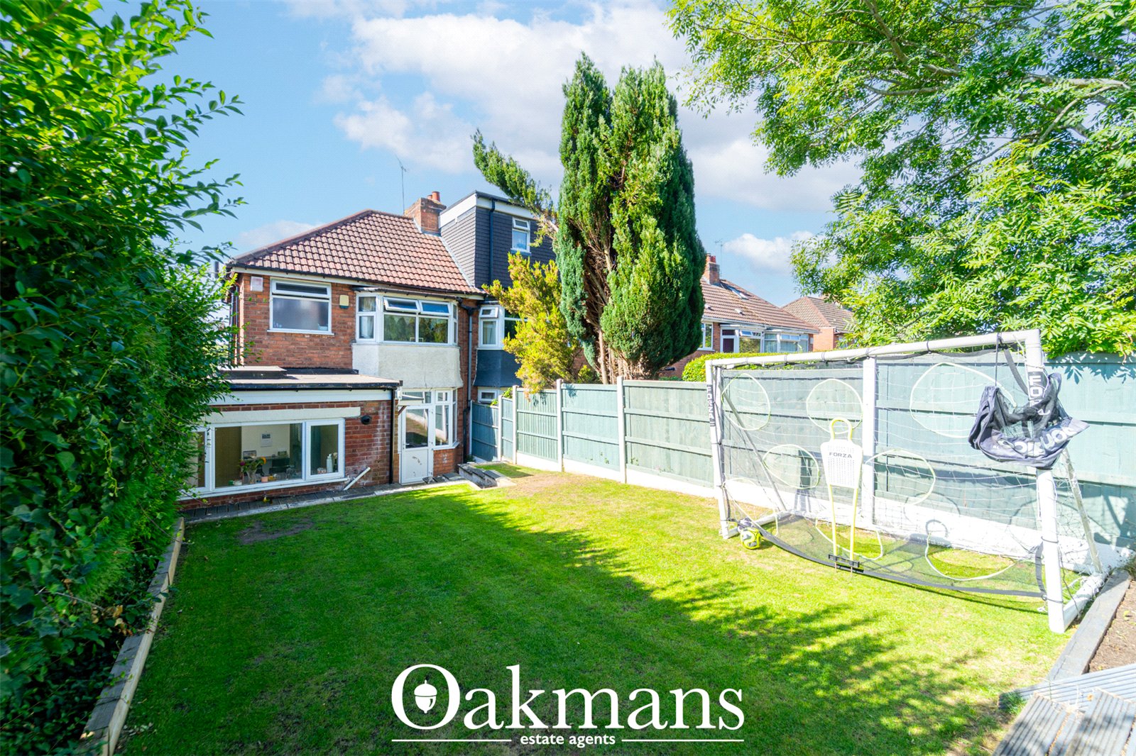 Elm Croft, Oldbury, B68