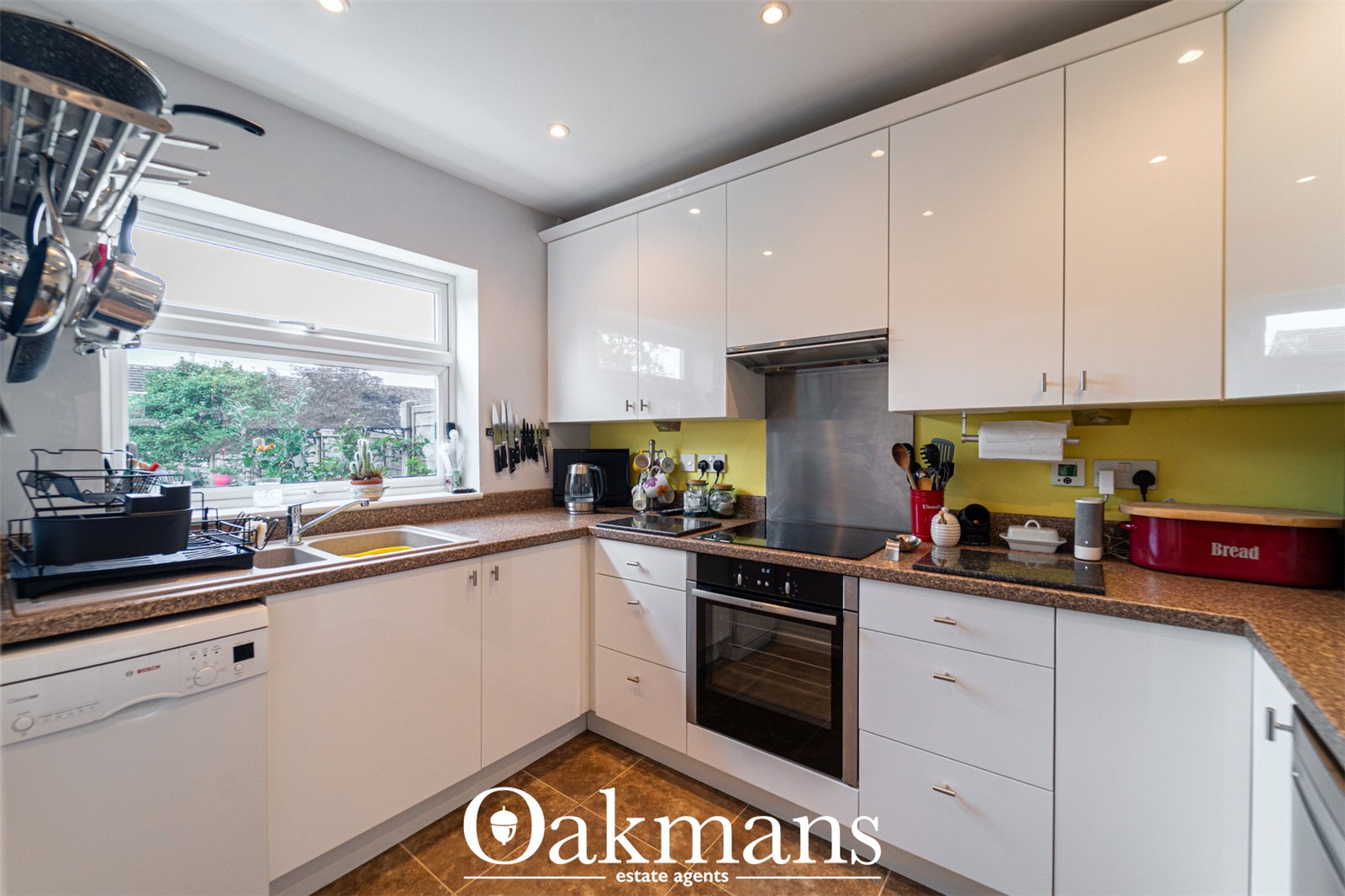 Buckfast Close, Bromsgrove, B61