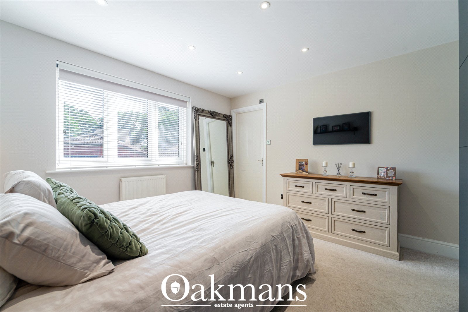 Plymouth Close, Redditch, B97