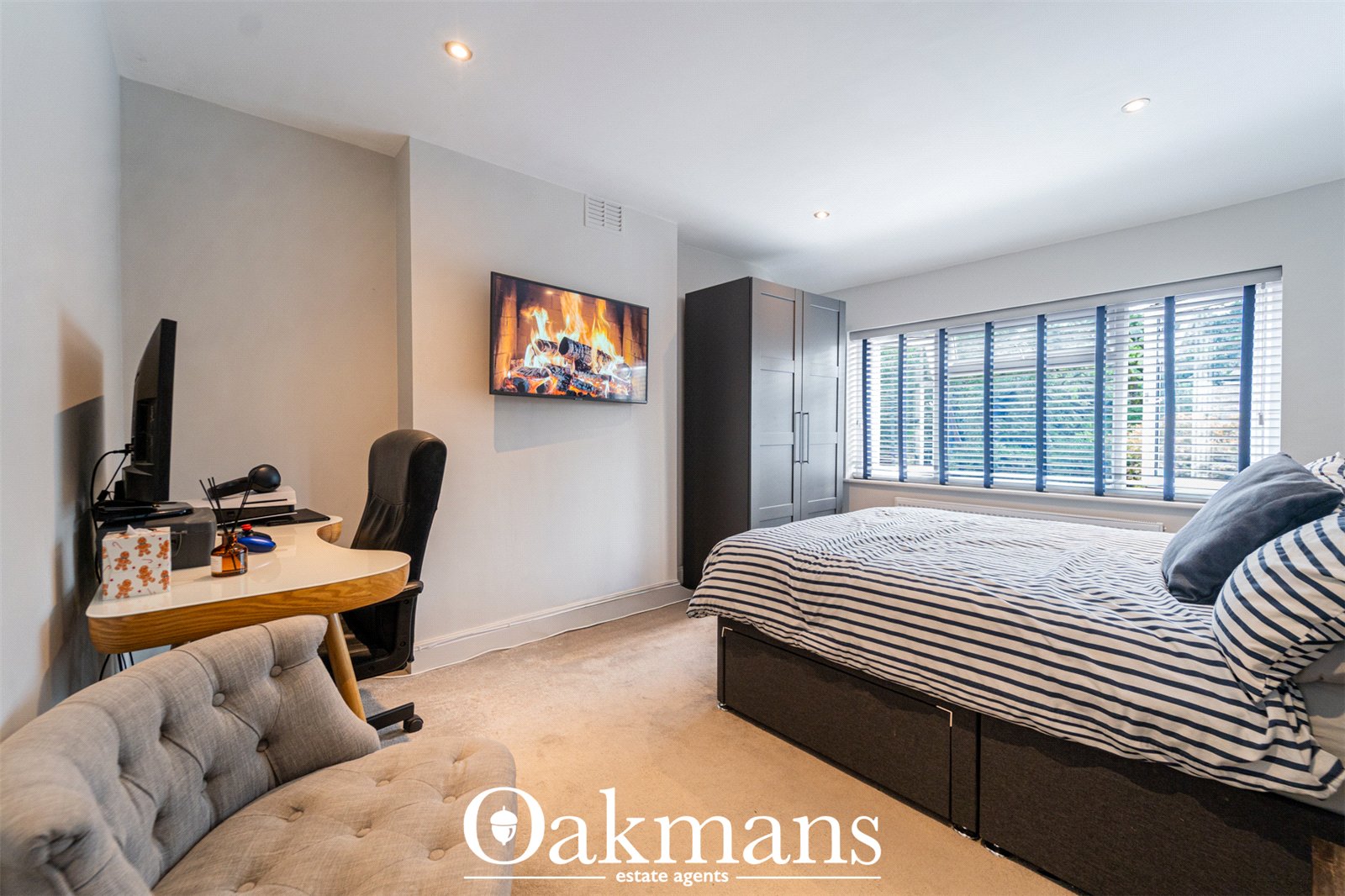 Causey Farm Road, Halesowen, B63