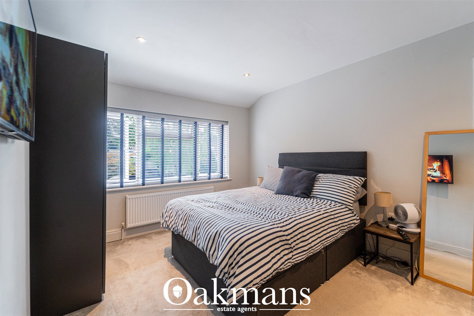 Causey Farm Road, Halesowen, B63