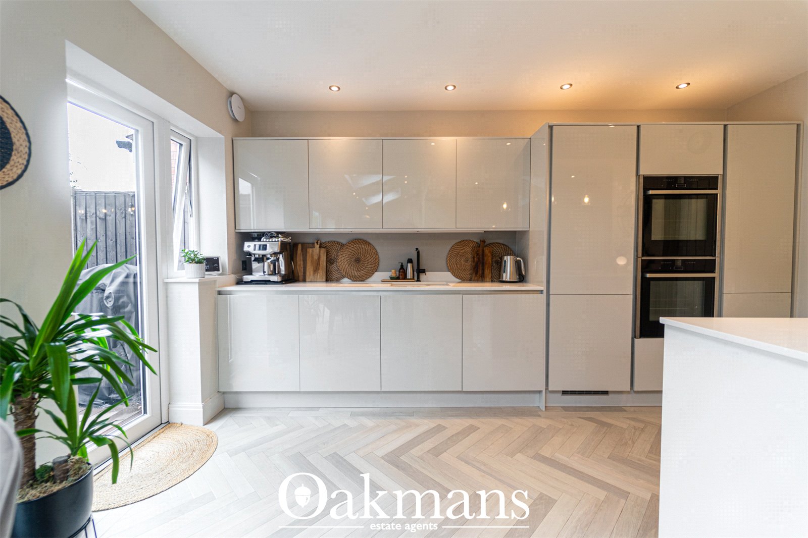 Causey Farm Road, Halesowen, B63