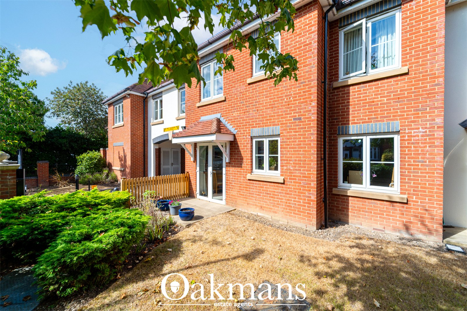 Pegasus Court, Solihull, B90