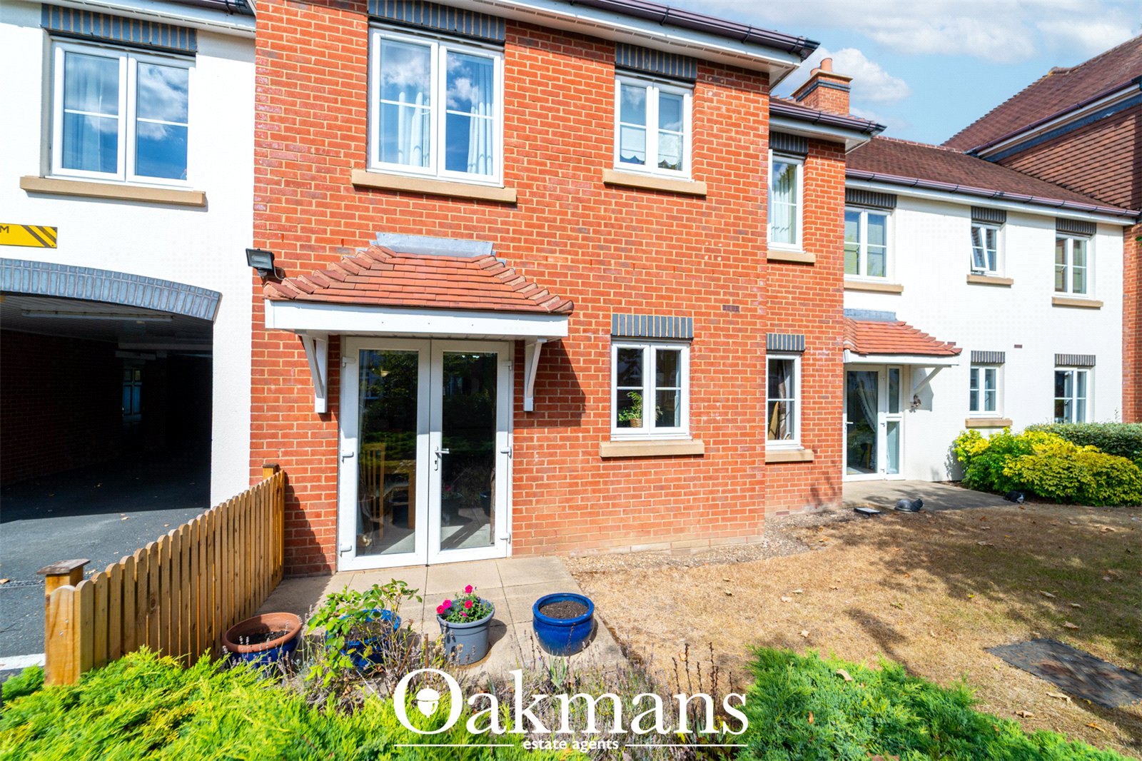 Pegasus Court, Solihull, B90