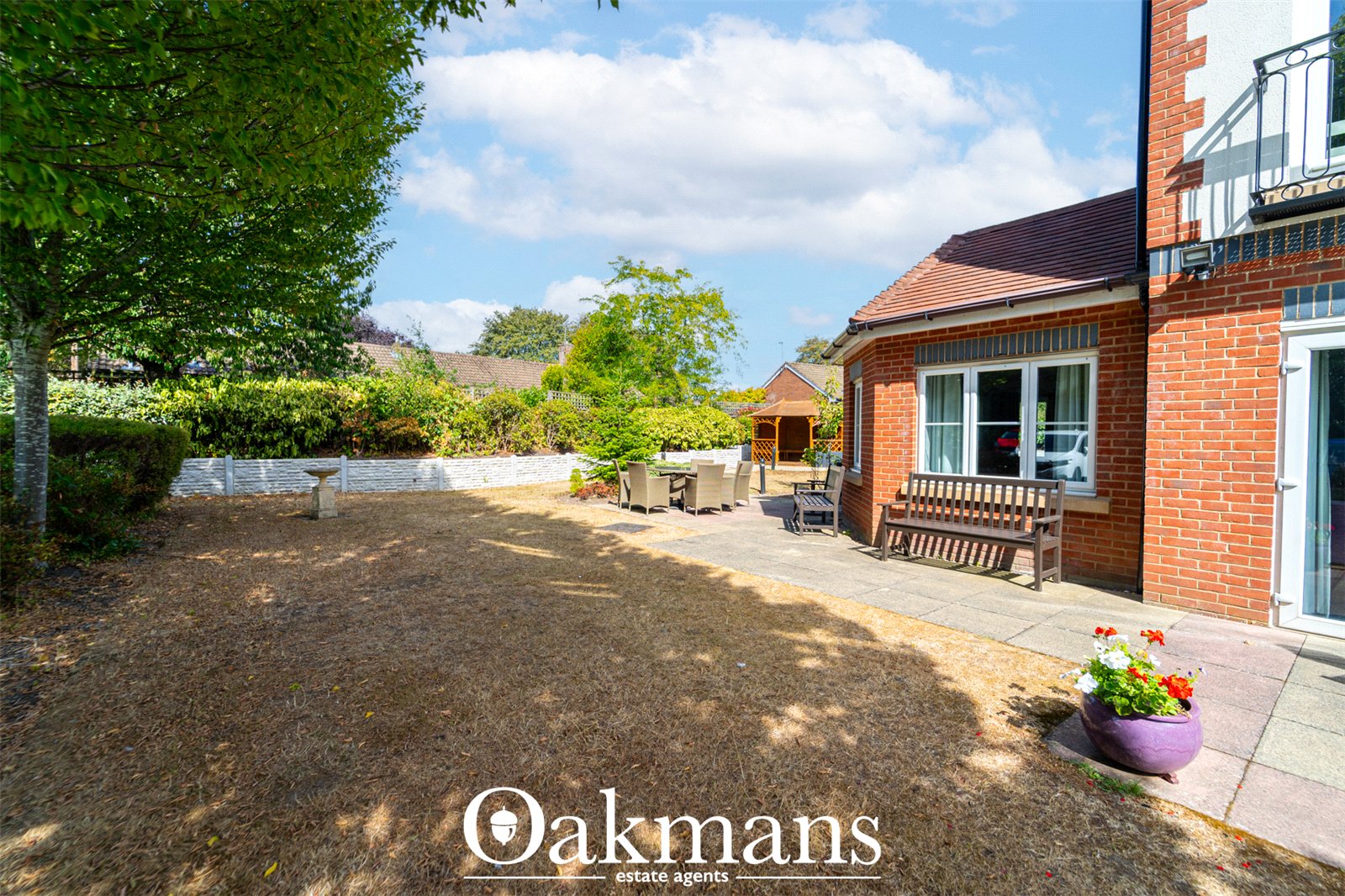 Pegasus Court, Solihull, B90