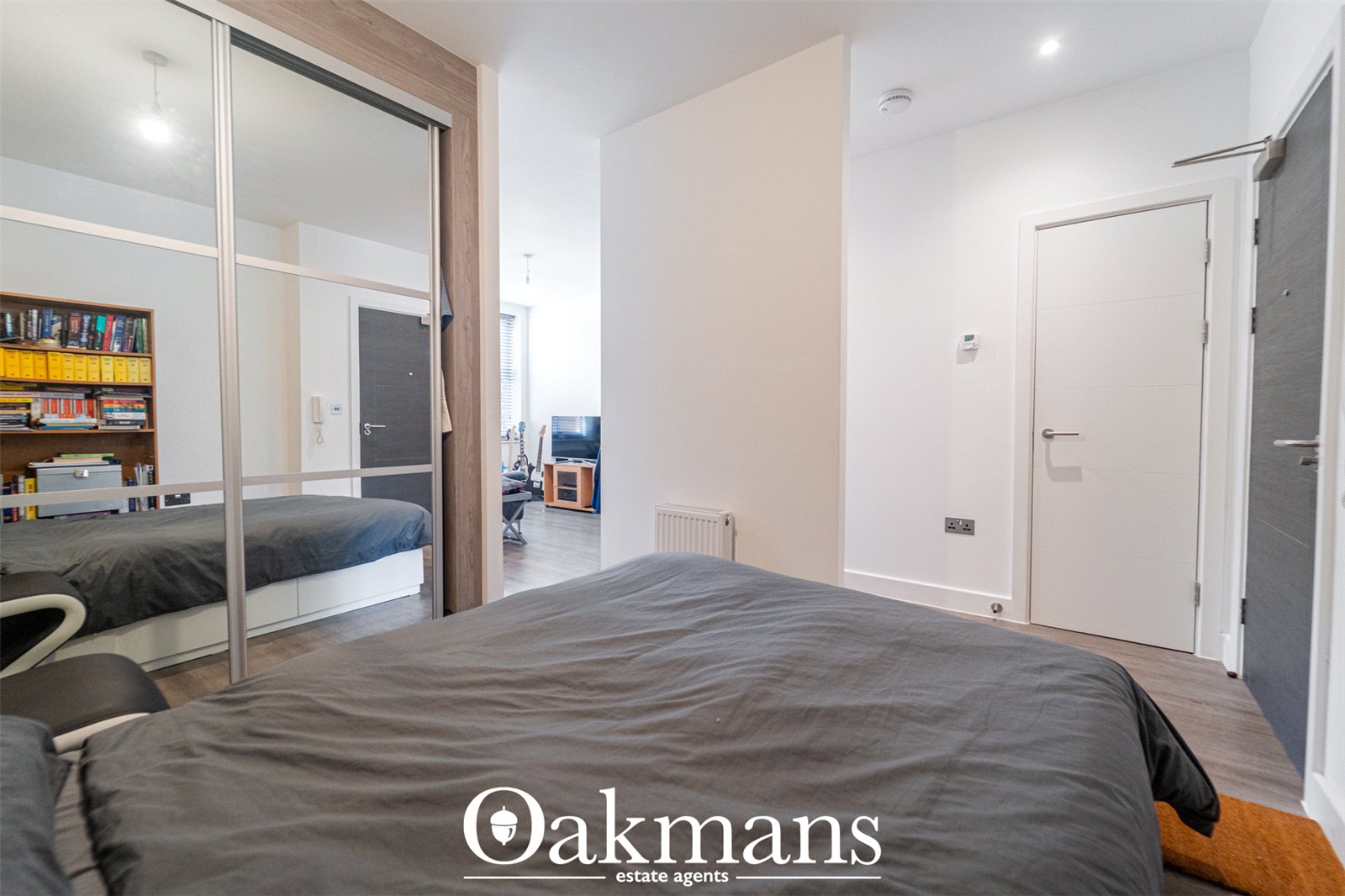 Princes Gate, West Midlands, B91