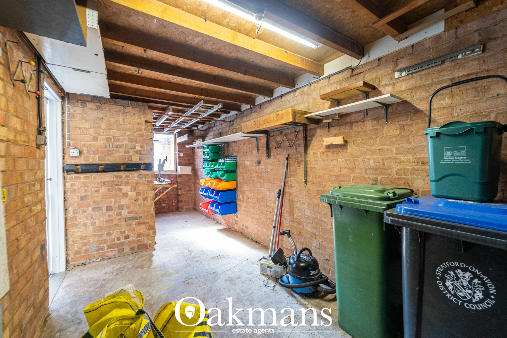 Meadow Road, Alcester, B49