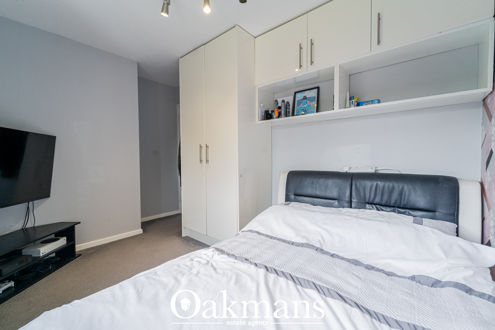 Longfellow Close, Redditch, B97