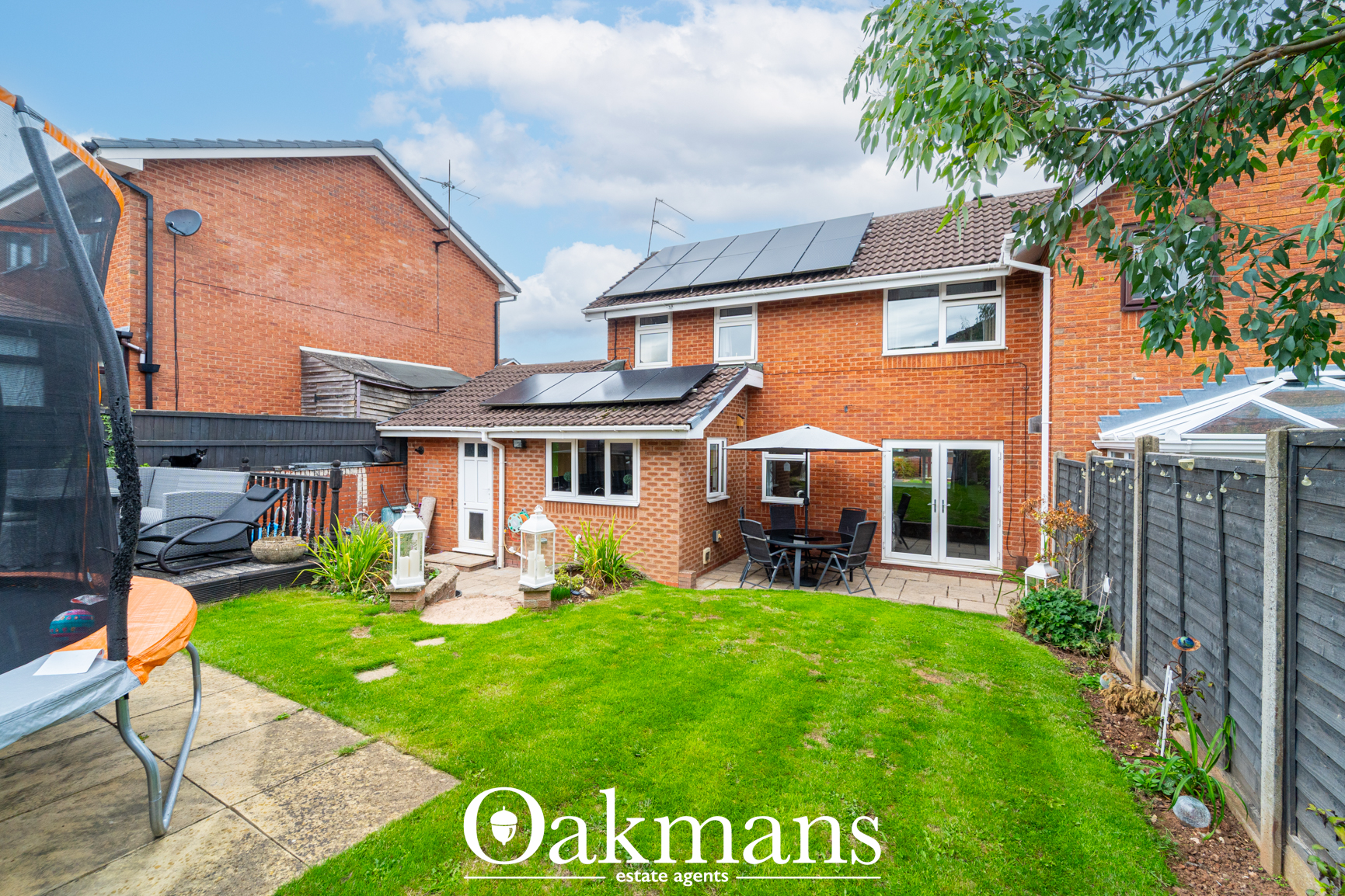 Longfellow Close, Redditch, B97