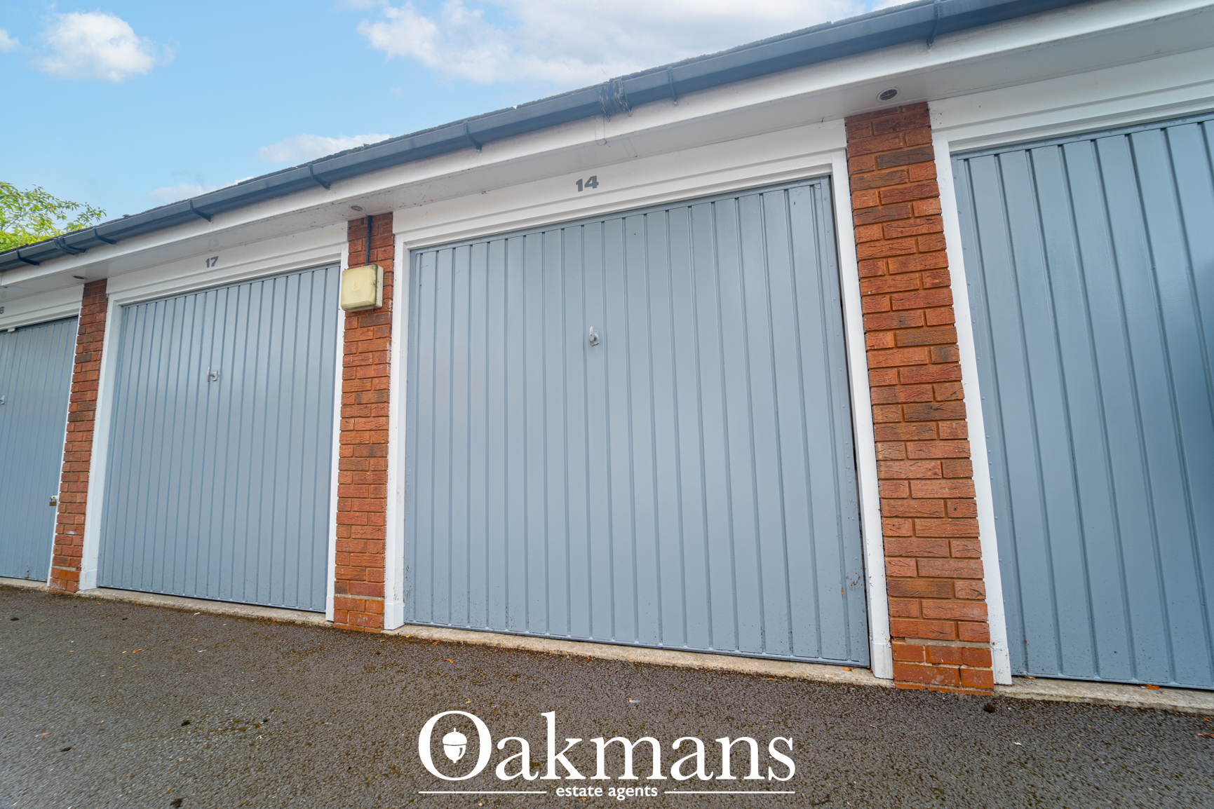 Queens Court, Solihull, B91