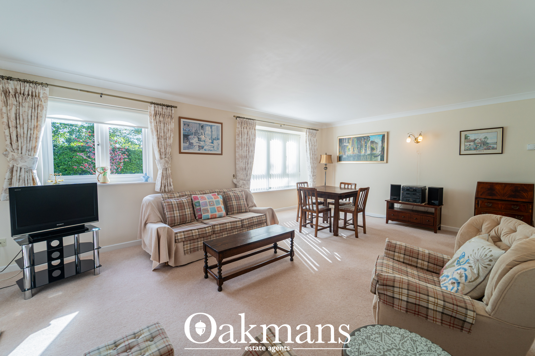 Queens Court, Solihull, B91