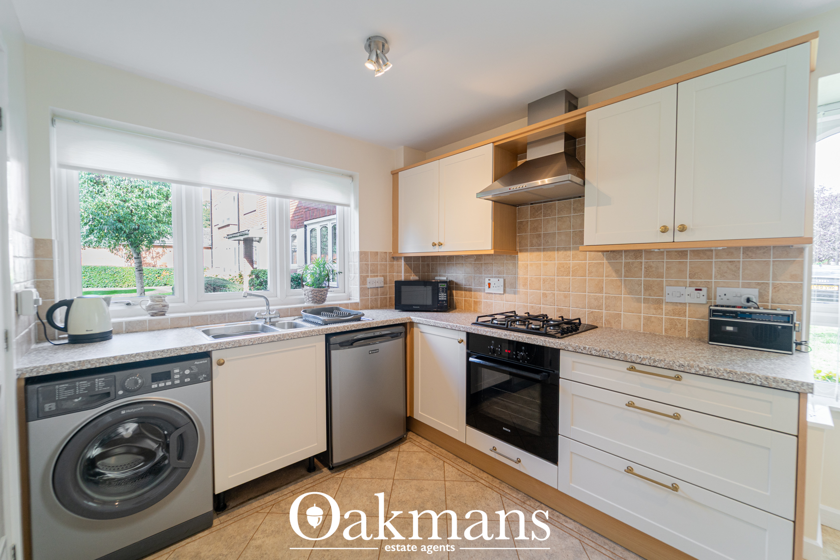 Queens Court, Solihull, B91