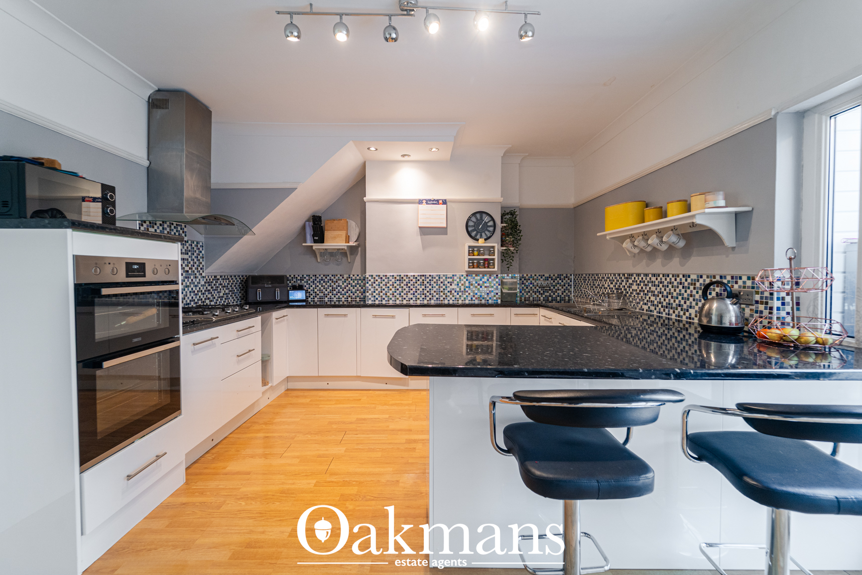 Forest Road, Oldbury, B68