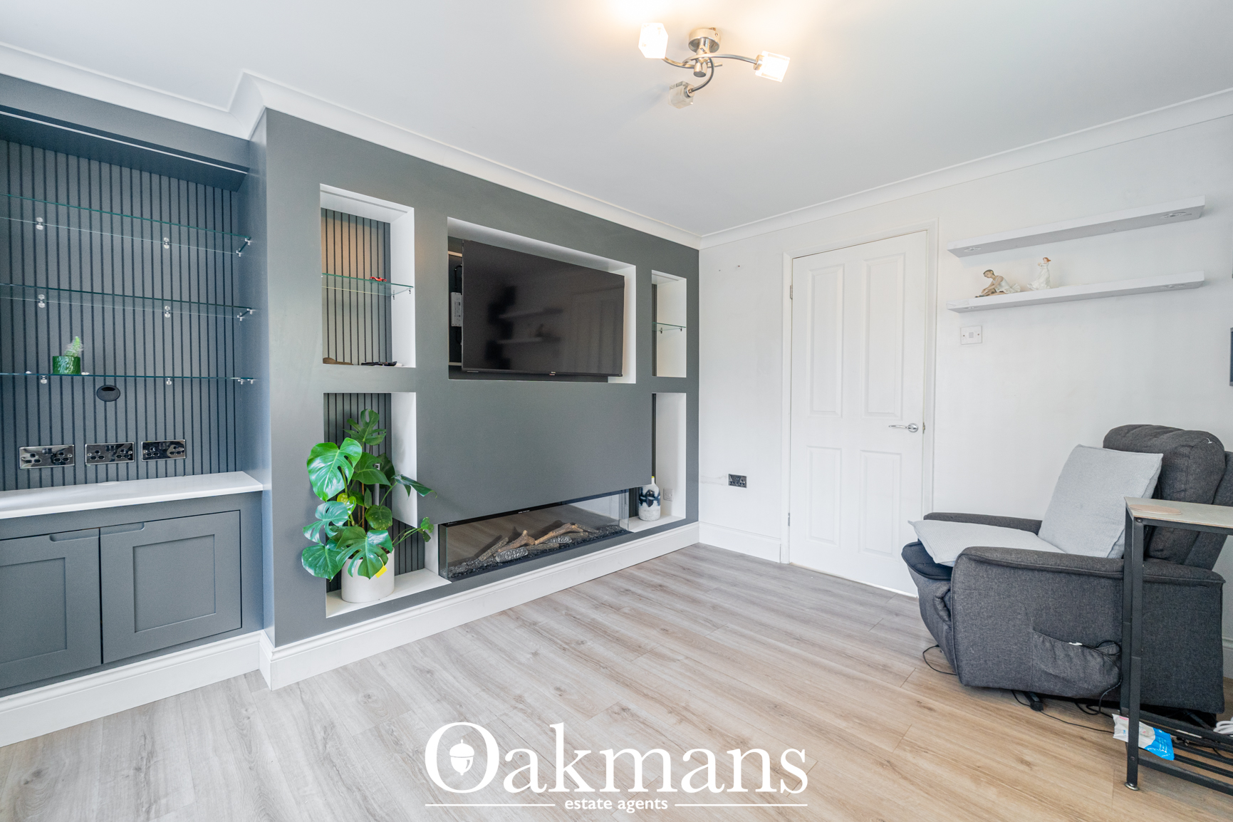 Oakenshaw Road, Redditch, B98