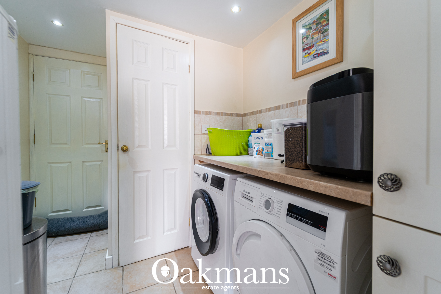 Elm Croft, Oldbury, B68