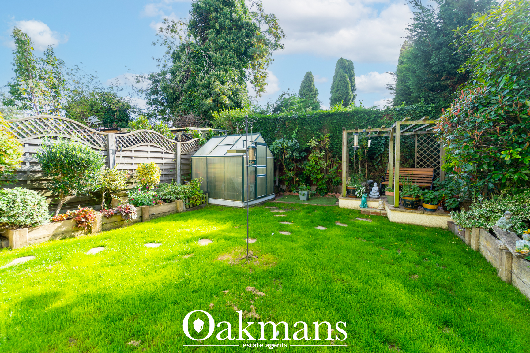 Elm Croft, Oldbury, B68