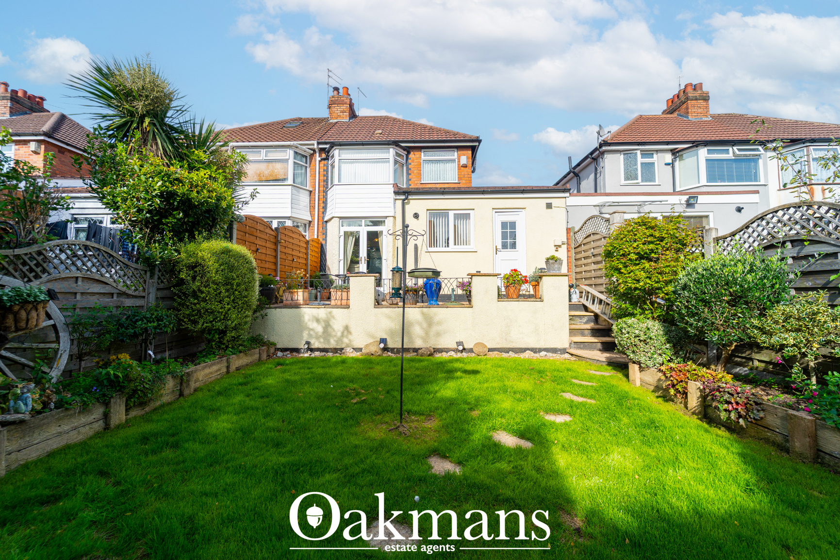 Elm Croft, Oldbury, B68