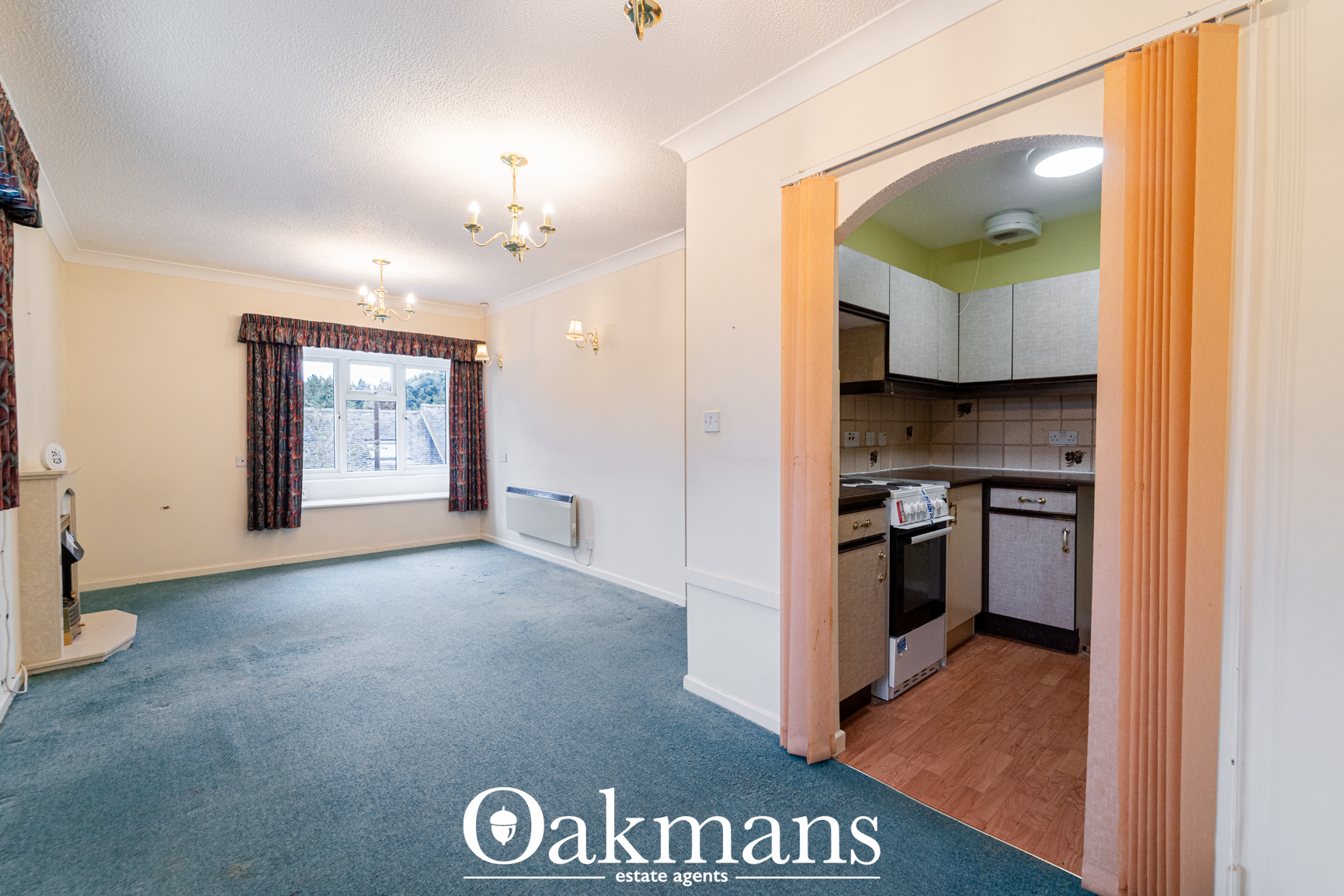The Strand, Bromsgrove, B61