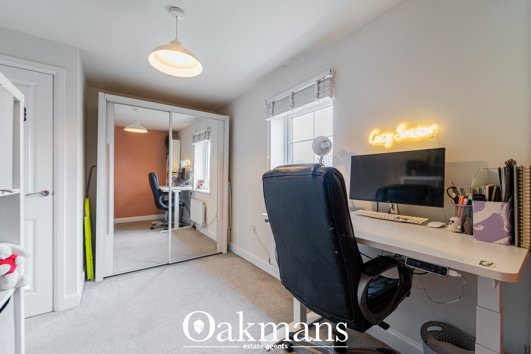 Chimney Way, Bromsgrove, B60