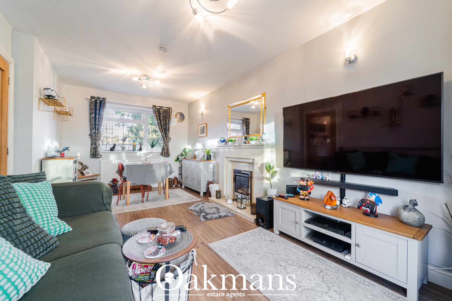 Lincoln Road, Bromsgrove, B61