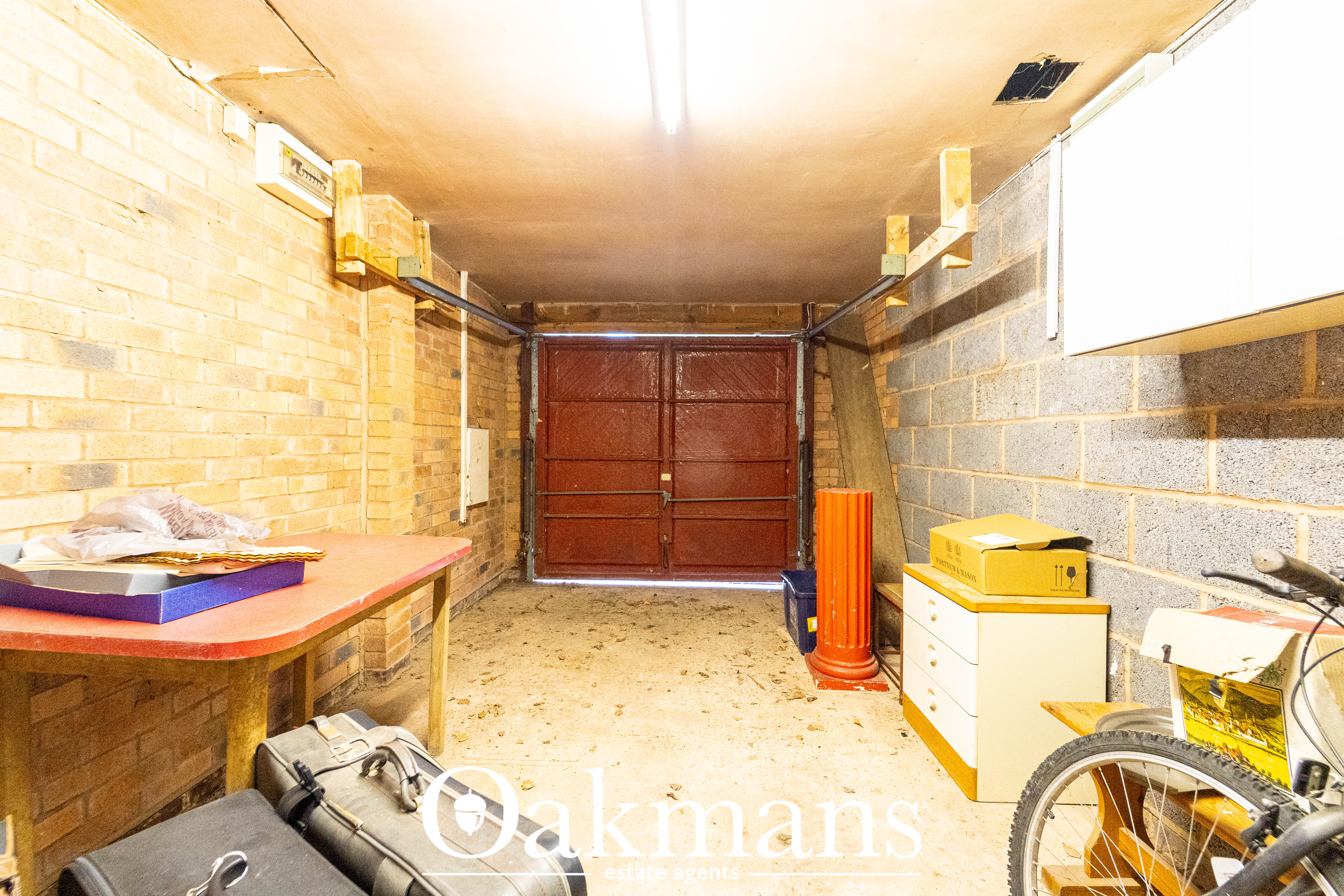 Yew Tree Drive, Bromsgrove, B60