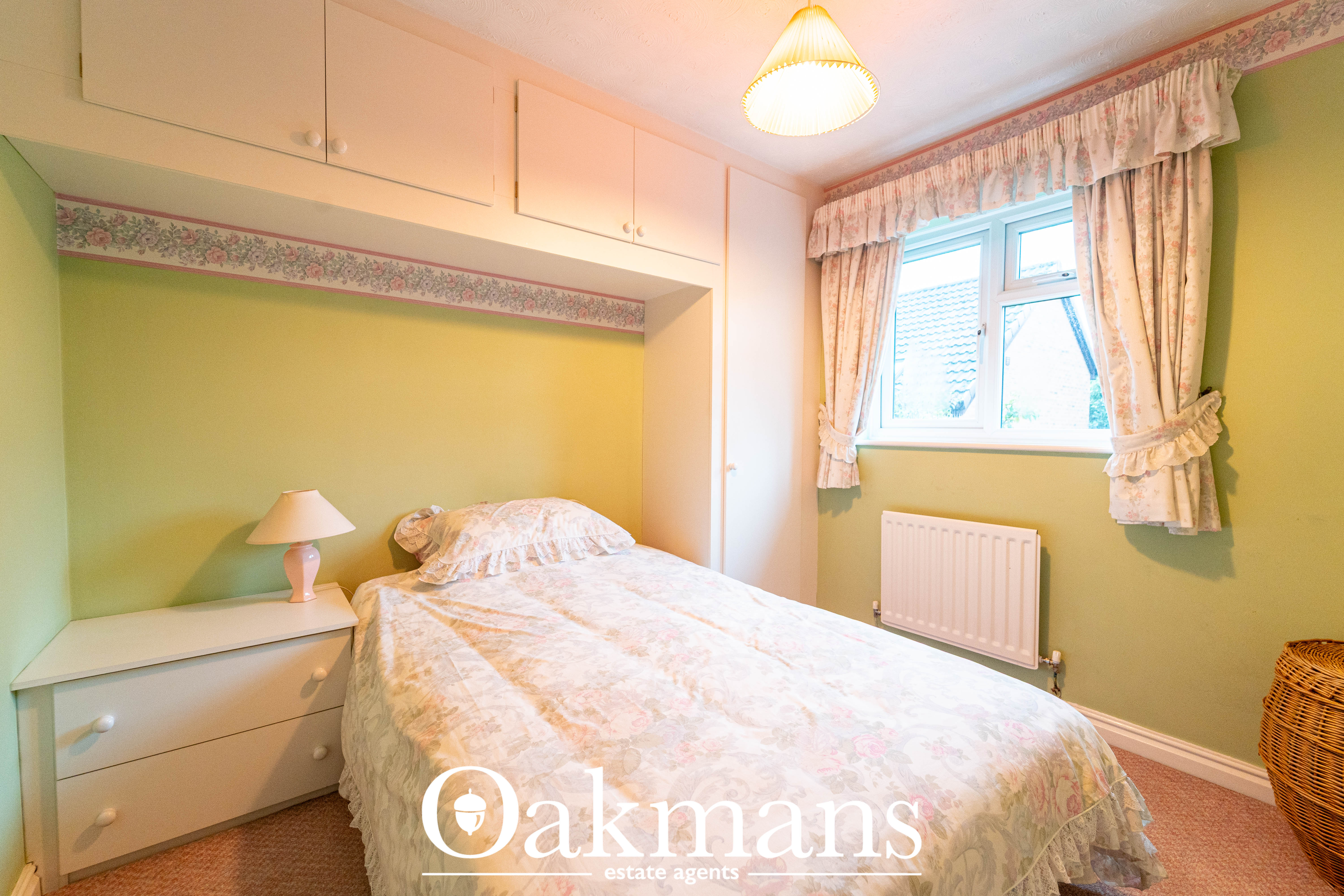 Yew Tree Drive, Bromsgrove, B60
